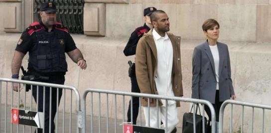  西媒：阿爾維斯要求對性侵受害者進(jìn)行新的心理評估，被法院駁回