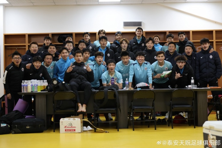  苑維瑋帶隊(duì)首秀告捷，泰安天貺足協(xié)杯5-1大勝青島五月的風(fēng)