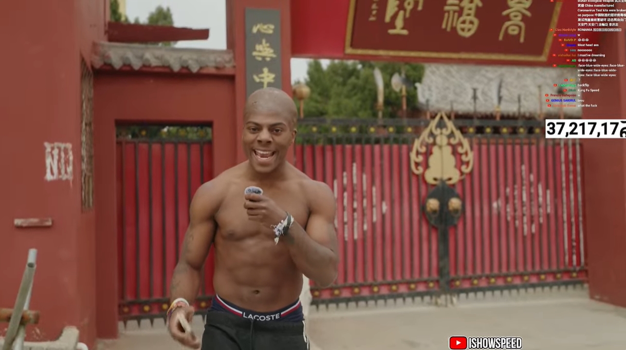  光頭造型！Speed中國(guó)行來(lái)到鄭州少林寺，上香拜佛學(xué)功夫