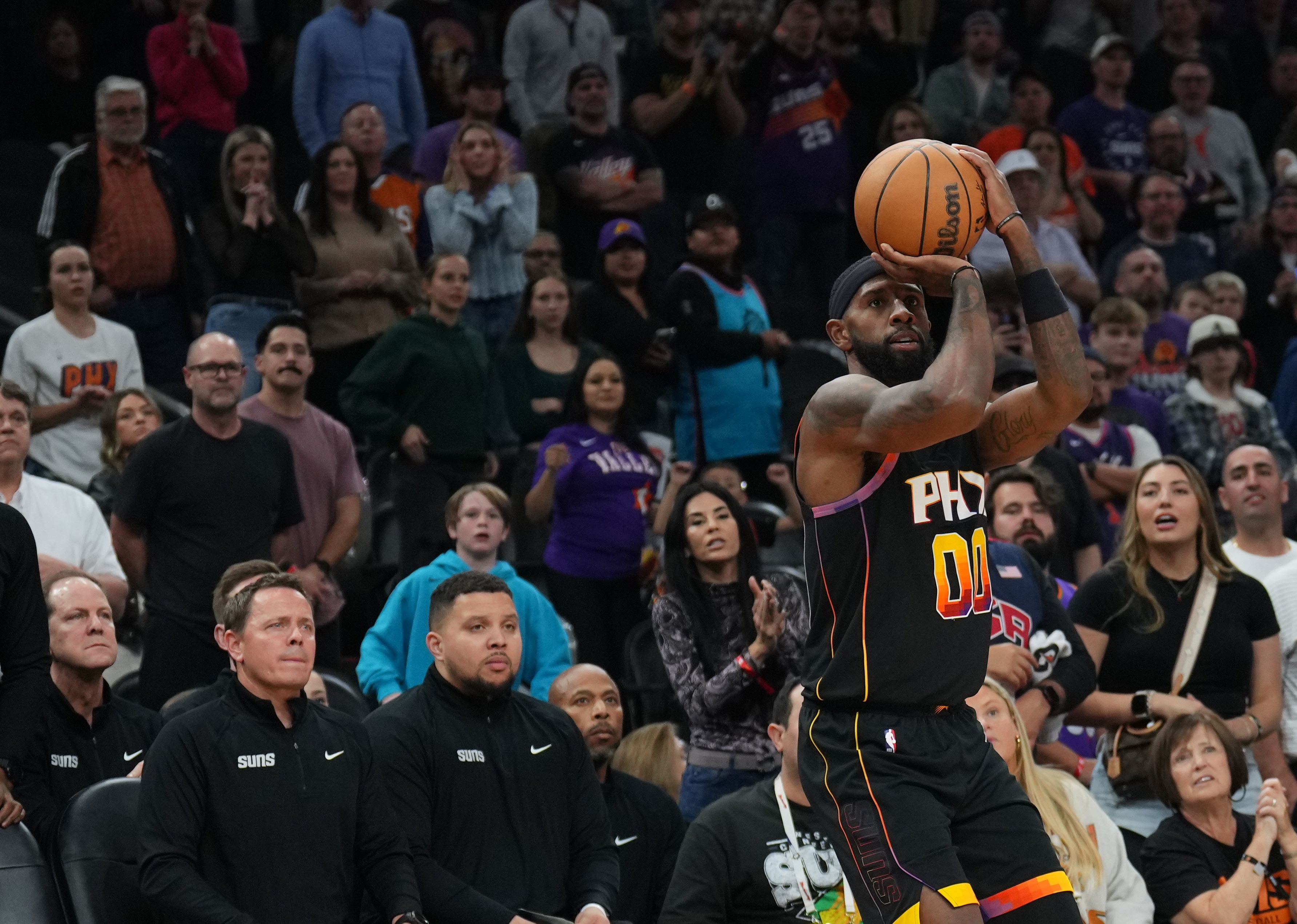  拼盡全力！羅伊斯-奧尼爾16中10空砍生涯新高27分 三分12中6